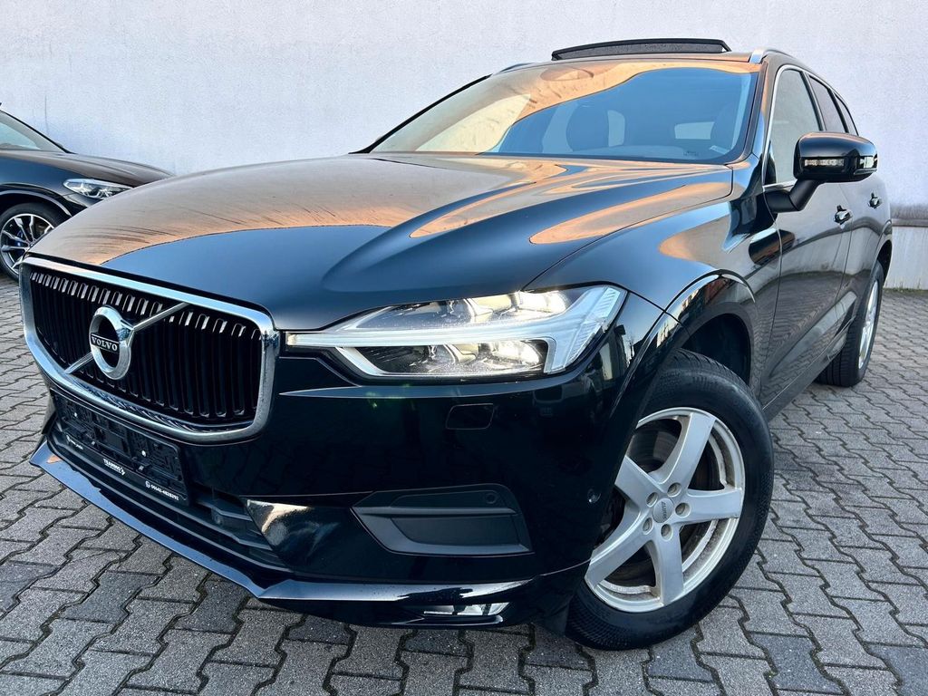 Bild des Angebotes Volvo XC 60 Momentum AWD|1.HD|H-UP|PANO|DIGITAL|4xSHZ