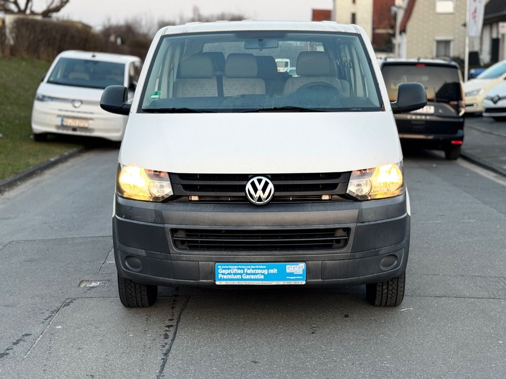 Bild des Angebotes Volkswagen T5 Transporter 9-Sitzer