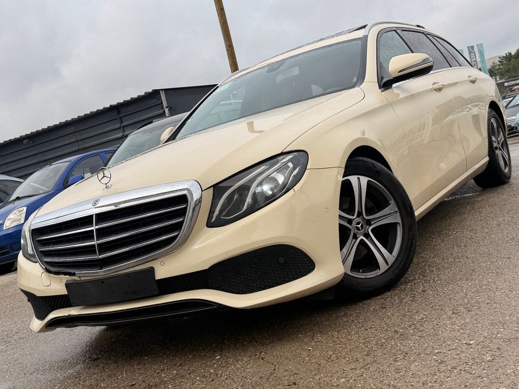 Bild des Angebotes Mercedes-Benz E 220 E T-Modell Vollfahrbereit