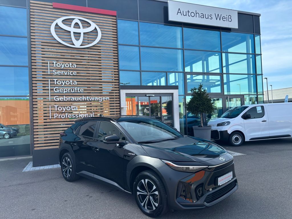 Bild des Angebotes Toyota bZ4X FWD Comfort Elektro