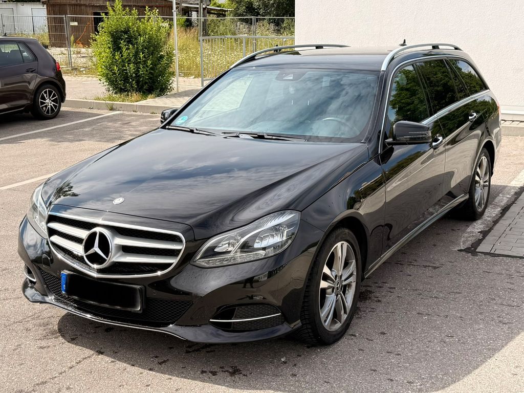 Bild des Angebotes Mercedes-Benz E 250 CDI 4MATIC T AVANTGARDE Autom.