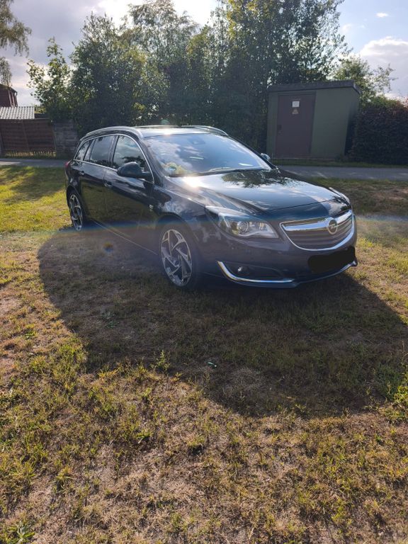 Opel Insignia A Sports Tourer OPC Line