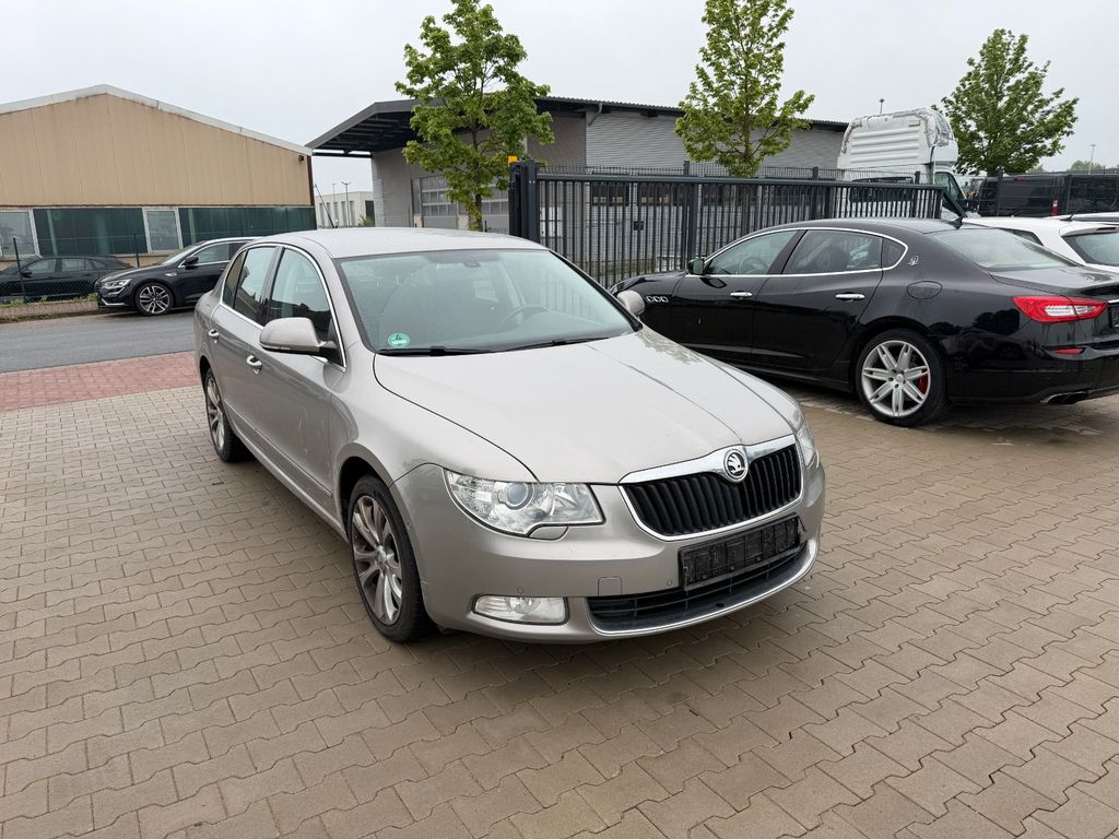 Bild des Angebotes Skoda Superb Elegance 2.0TDI