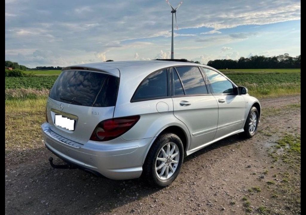 Bild des Angebotes Mercedes-Benz R 300 CDI AMG Line Grand Edition Blue Efficency