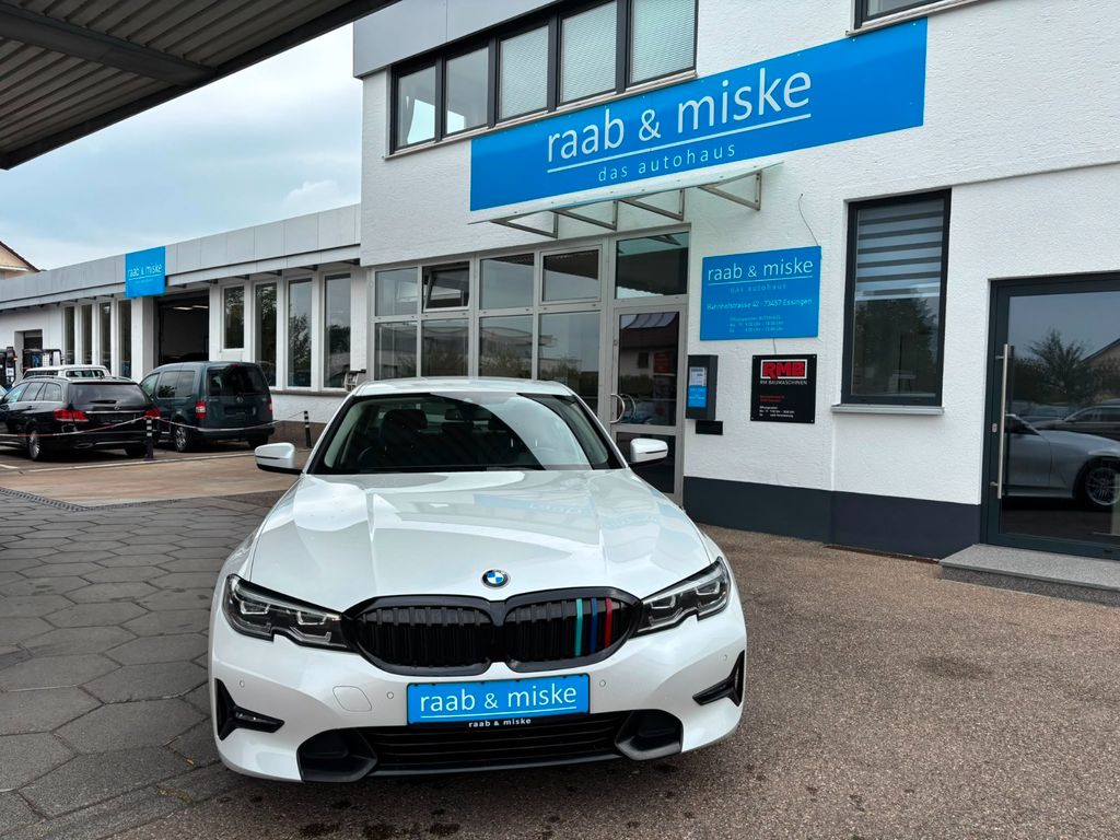 Bild des Angebotes BMW 320d Sport Line *Navi/Kamera/SHZ*