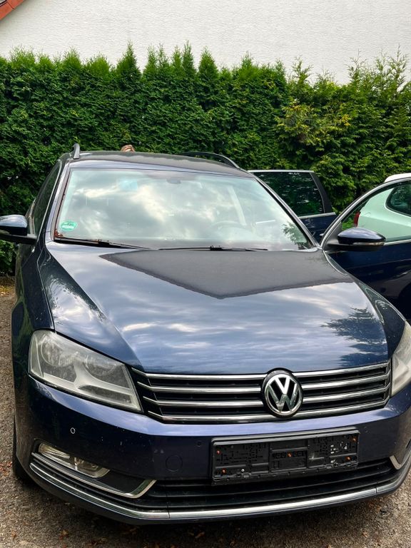 Bild des Angebotes Volkswagen Passat 2.0 TDI 4MOT Comfortline BMT Variant ...