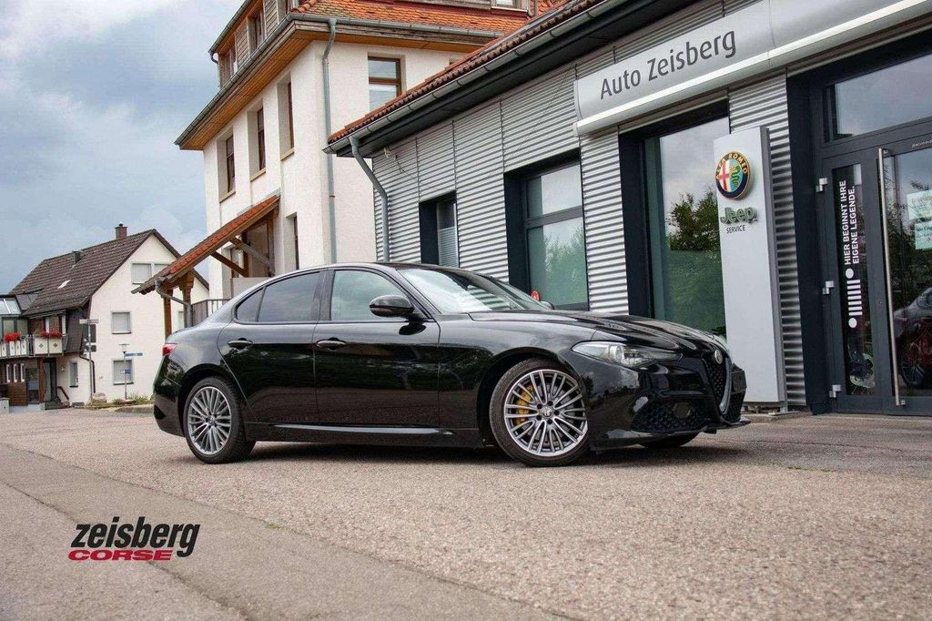 Bild des Angebotes Alfa Romeo Giulia Veloce 2.0 Turbo AT8-Q2 Pano*Sportaga Top