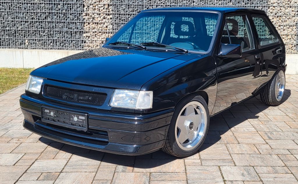 Opel Corsa A GSI C20XE