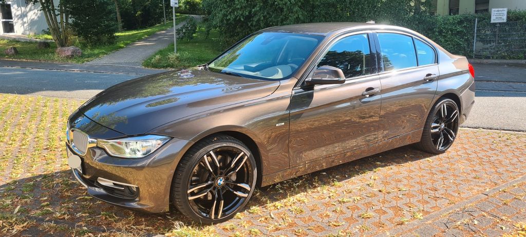 Bild des Angebotes BMW 335i Modern Line TÜV & Service neu