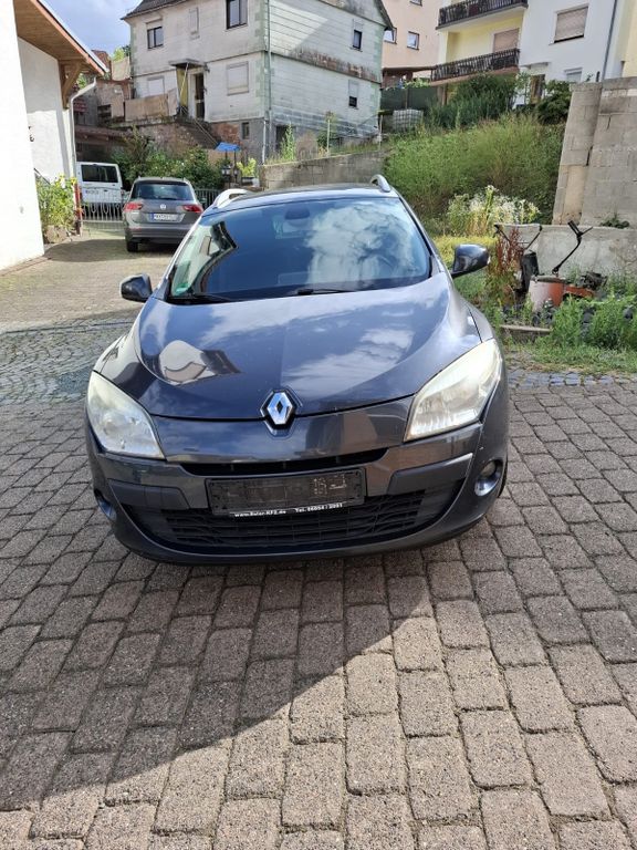 Bild des Angebotes Renault Megane Grandtour Dynamique dCi 110 Eco2 Dyna...