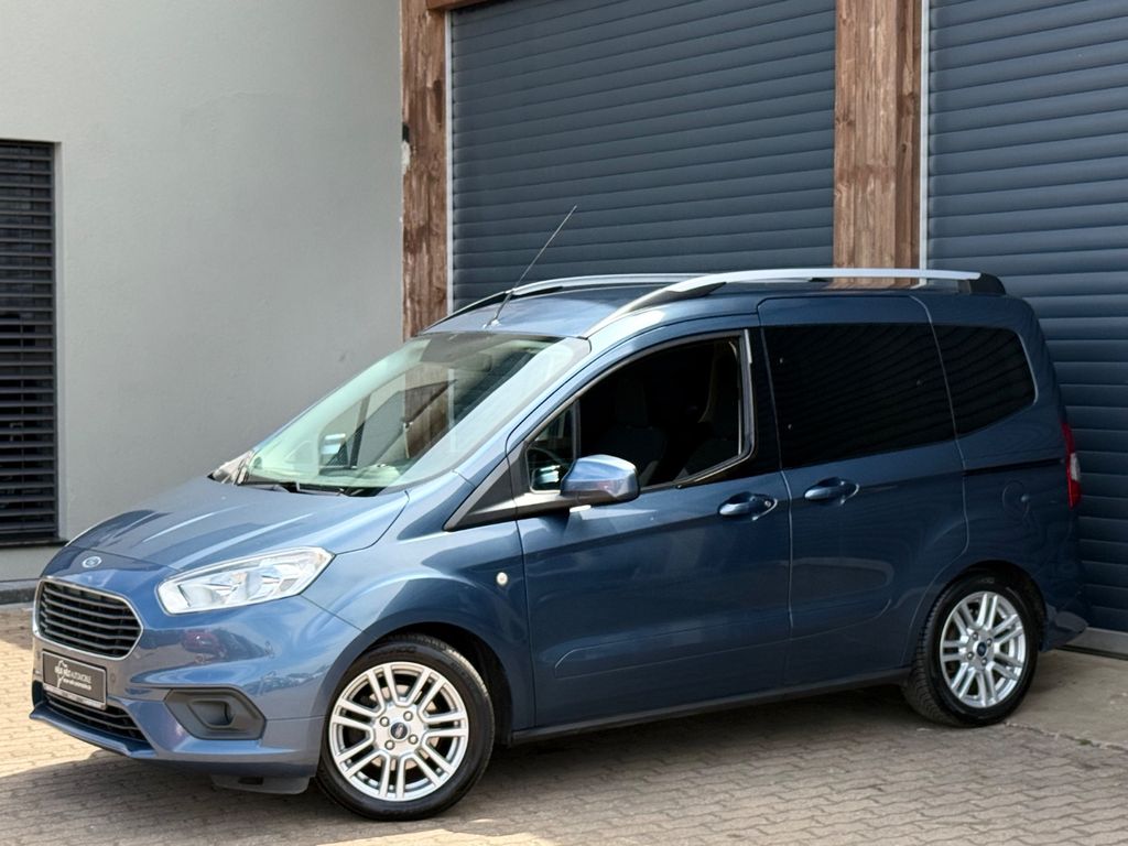 Bild des Angebotes Ford Tourneo Courier Titanium/Navi/Kamera/SHZ/1HD/