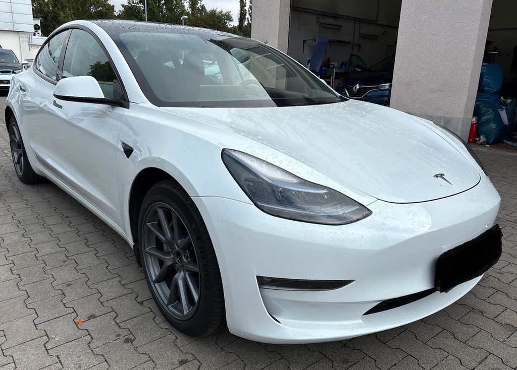 Bild des Angebotes Tesla Model 3