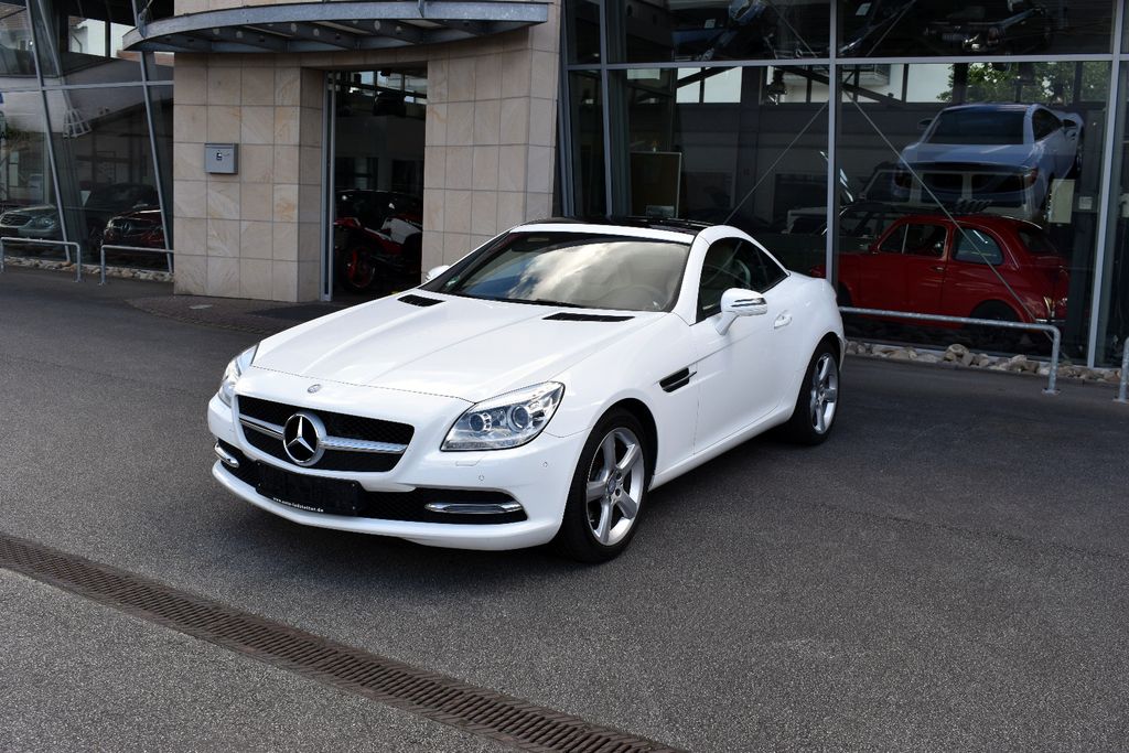 Bild des Angebotes Mercedes-Benz SLK 200 SLK*Glasdach*Comand*Leder*AIRSCARF