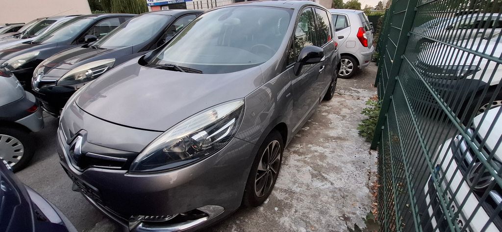 Renault Scenic III 1.5 dci BOSE Edition*Automatik*2.Hand