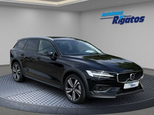 Bild des Angebotes Volvo V60 Cross Country B5 AWD Ultimate Mild-Hybrid Au