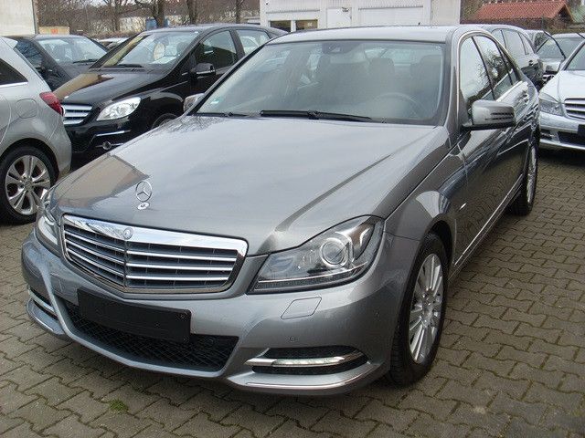 Bild des Angebotes Mercedes-Benz C 180 CGI BlueEff 53.500 Kilometer Elegance