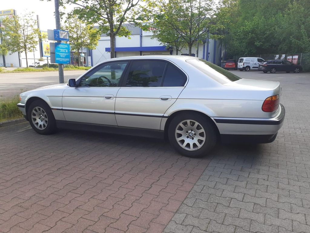 BMW 730d A -