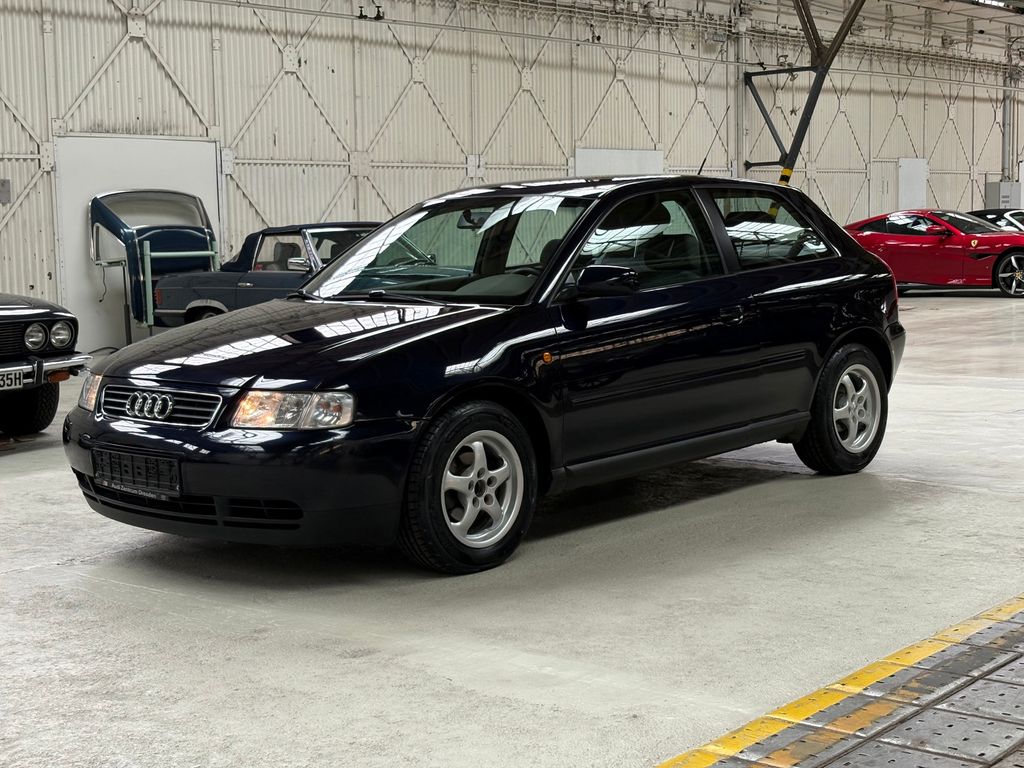 Audi A3 1,6 Benziner Automatik