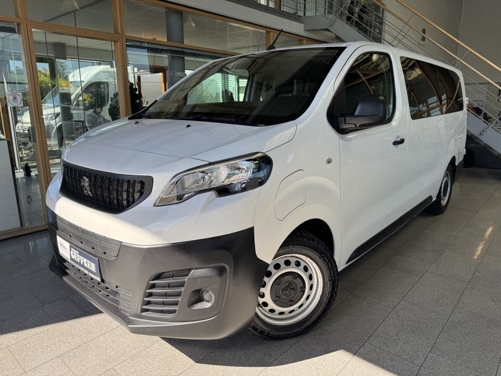 Bild des Angebotes Peugeot e-Expert Kombi L3 (75kWh), 8-Sitzer, CarPlay, CC