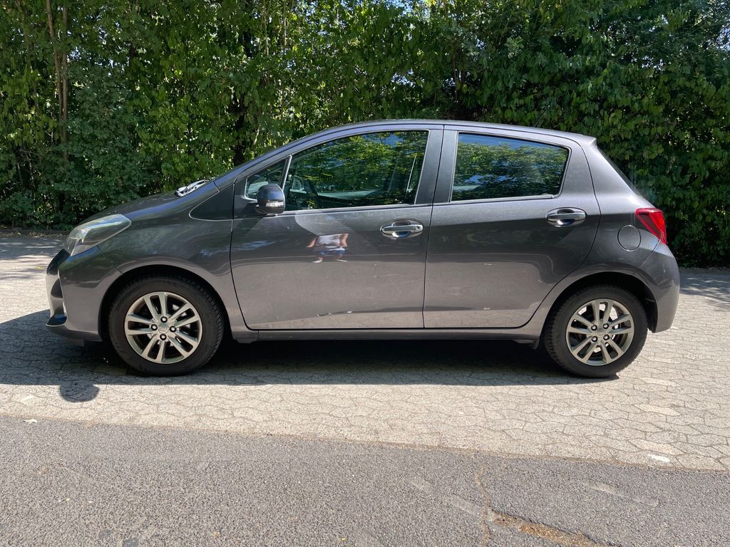 Bild des Angebotes Toyota Yaris 1,33-l-Dual-VVT-i Comfort Comfort