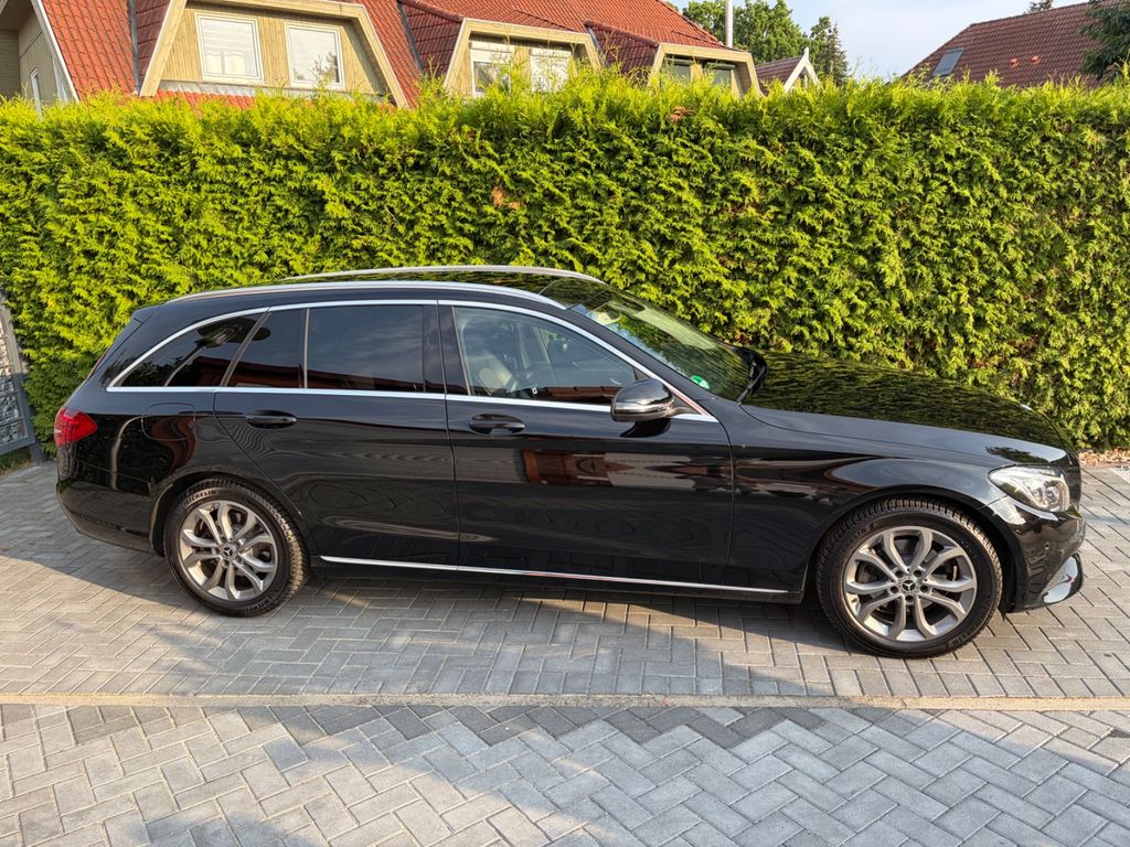 Bild des Angebotes Mercedes-Benz C 220 D