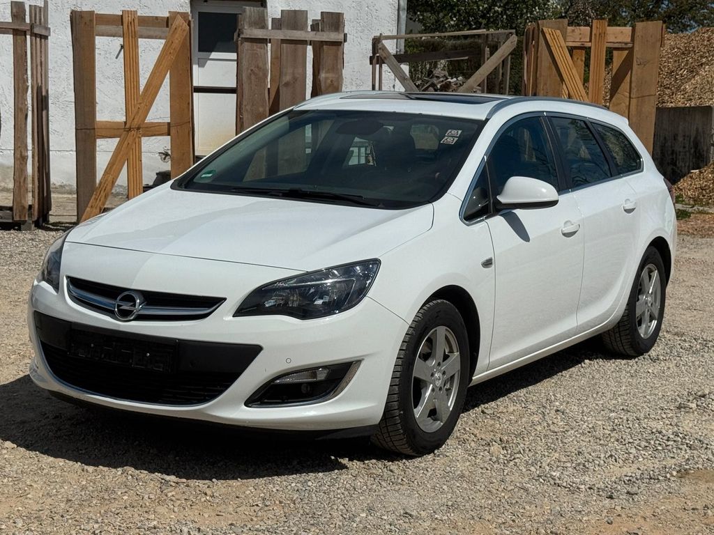 Bild des Angebotes Opel Astra Sports T. 1.6 CDTI eco Sel. 81 S/S 97g...