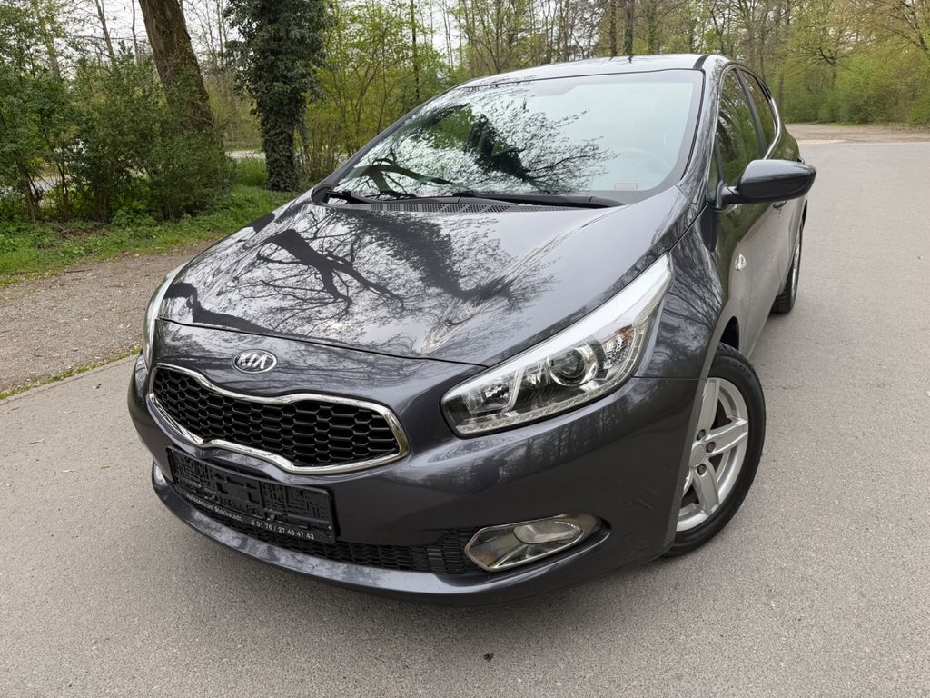 Bild des Angebotes Kia cee'd / Ceed FIFA World Cup Edition orig.41tkm