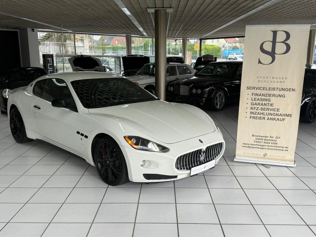 Bild des Angebotes Maserati GranTurismo S 4.7 V8 DEUTSCH/20"LM/BI-XENON/PDC
