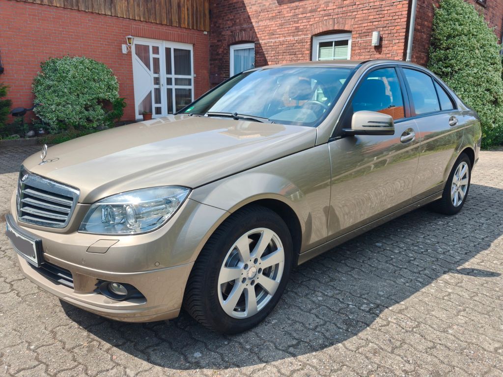 Bild des Angebotes Mercedes-Benz 200