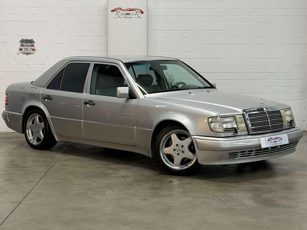 Mercedes-Benz E 500 500 E