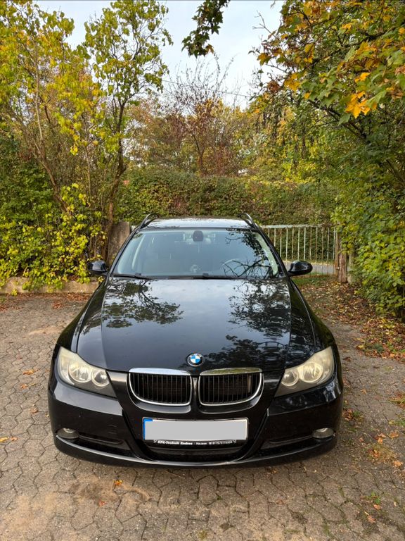 Bild des Angebotes BMW 318i Touring E91 | TÜV 07/2027