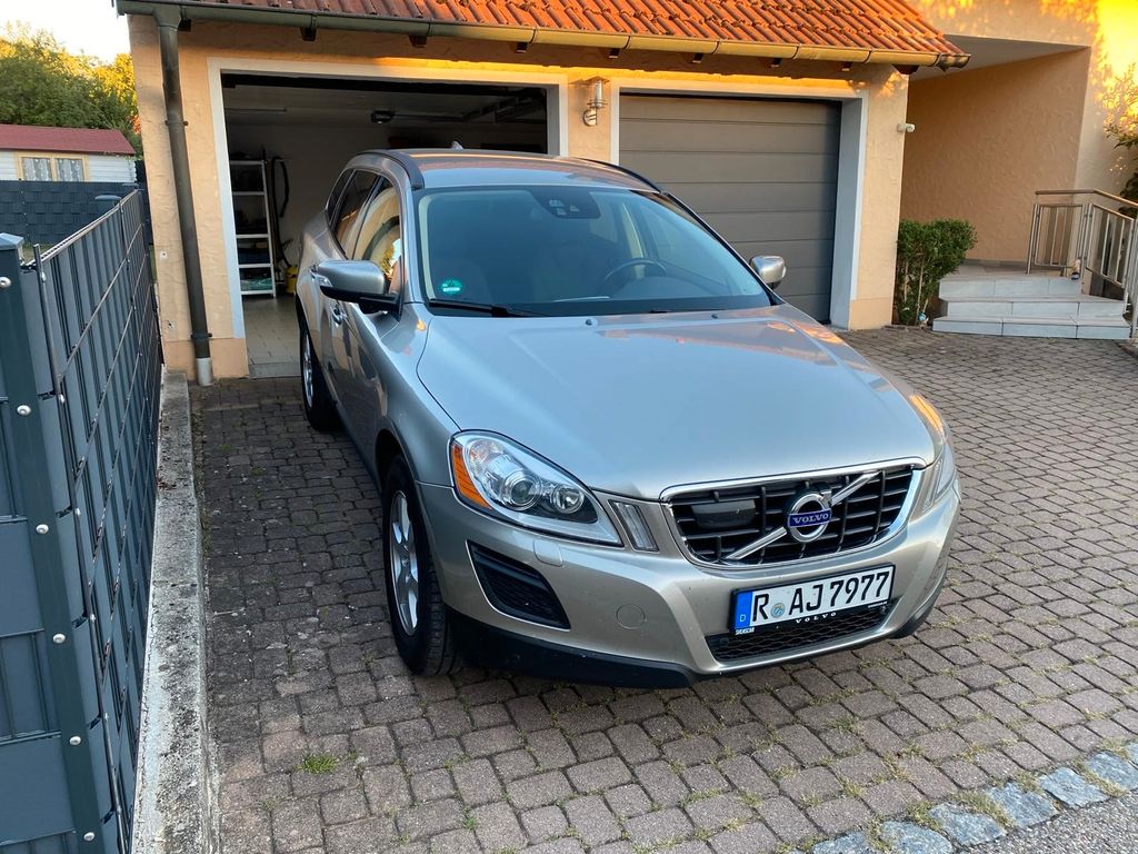 Bild des Angebotes Volvo XC60 D4 Kinetic Geartronic Kinetic