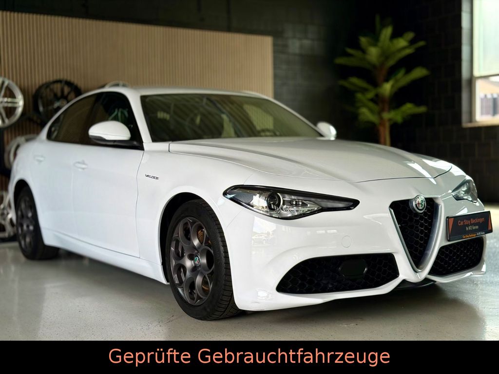 Bild des Angebotes Alfa Romeo Giulia Veloce Q4 Allrad 2,2JTDM/Leder/Navi/Xenon
