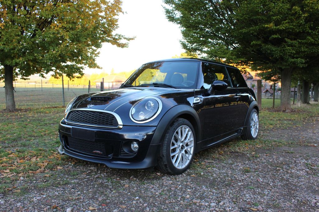 Bild des Angebotes MINI Cooper SD JCW Aero Vollausstattung R56 Chili