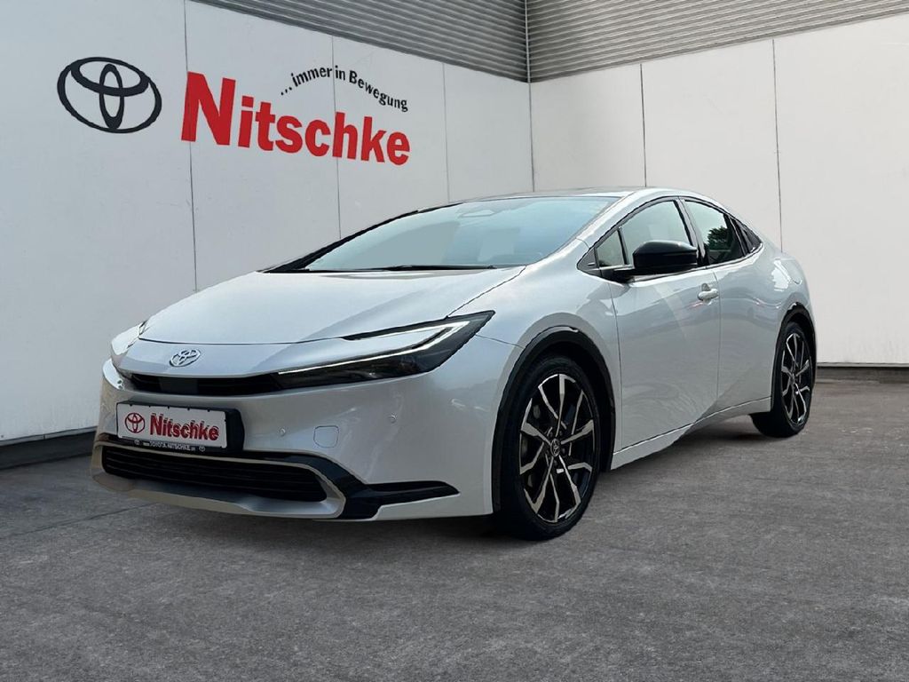 Bild des Angebotes Toyota 2.0 Plug-in Hybrid Executive inkl. Winterreifen