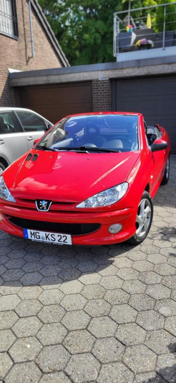 Bild des Angebotes Peugeot 206 CC Sport 110 Nevada Rot Sport