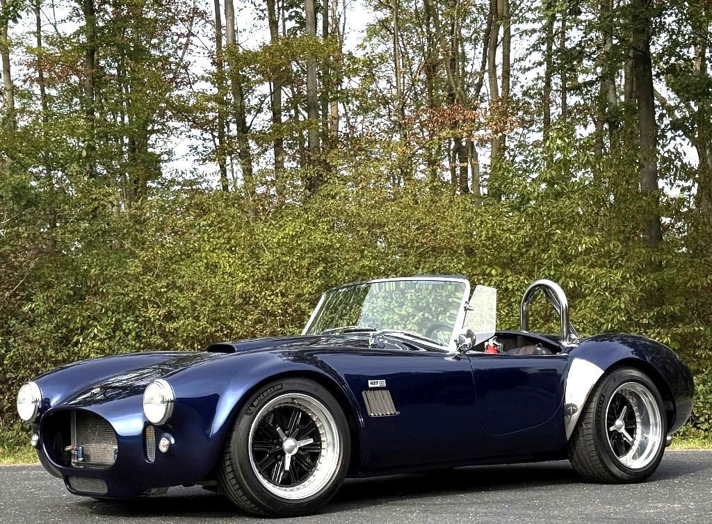 Bild des Angebotes AC CN Cobra 5,7 Liter V8  Classic Data 2+