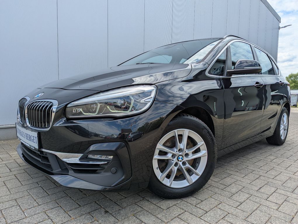 Bild des Angebotes BMW 220i Active Tourer Steptronic "Luxury Line"