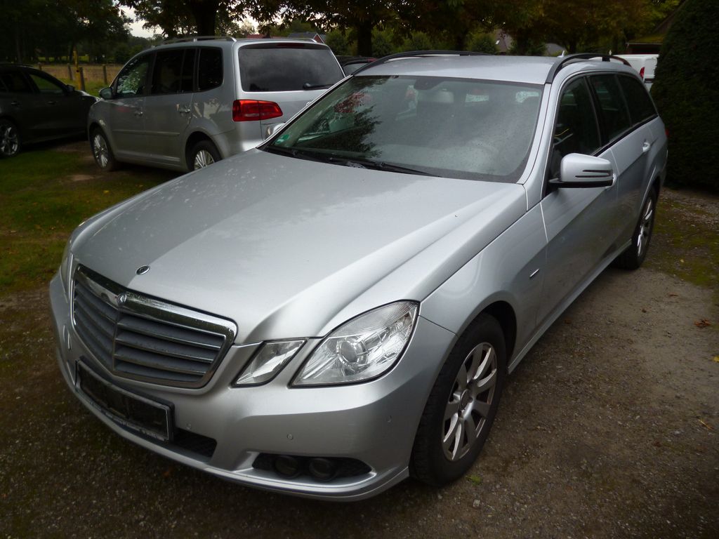 Bild des Angebotes Mercedes-Benz E T-Modell E 220 CDI BlueEfficiency TÜV neu