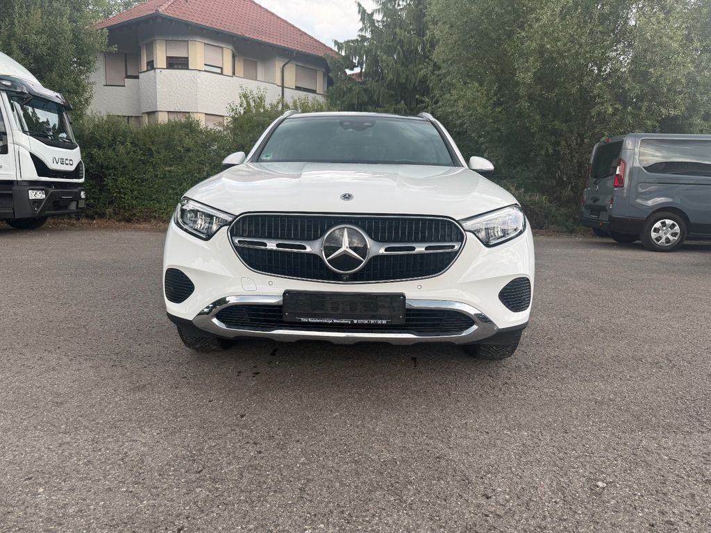 Bild des Angebotes Mercedes-Benz GLC 220 d 4M NAVI LED AHK PANO