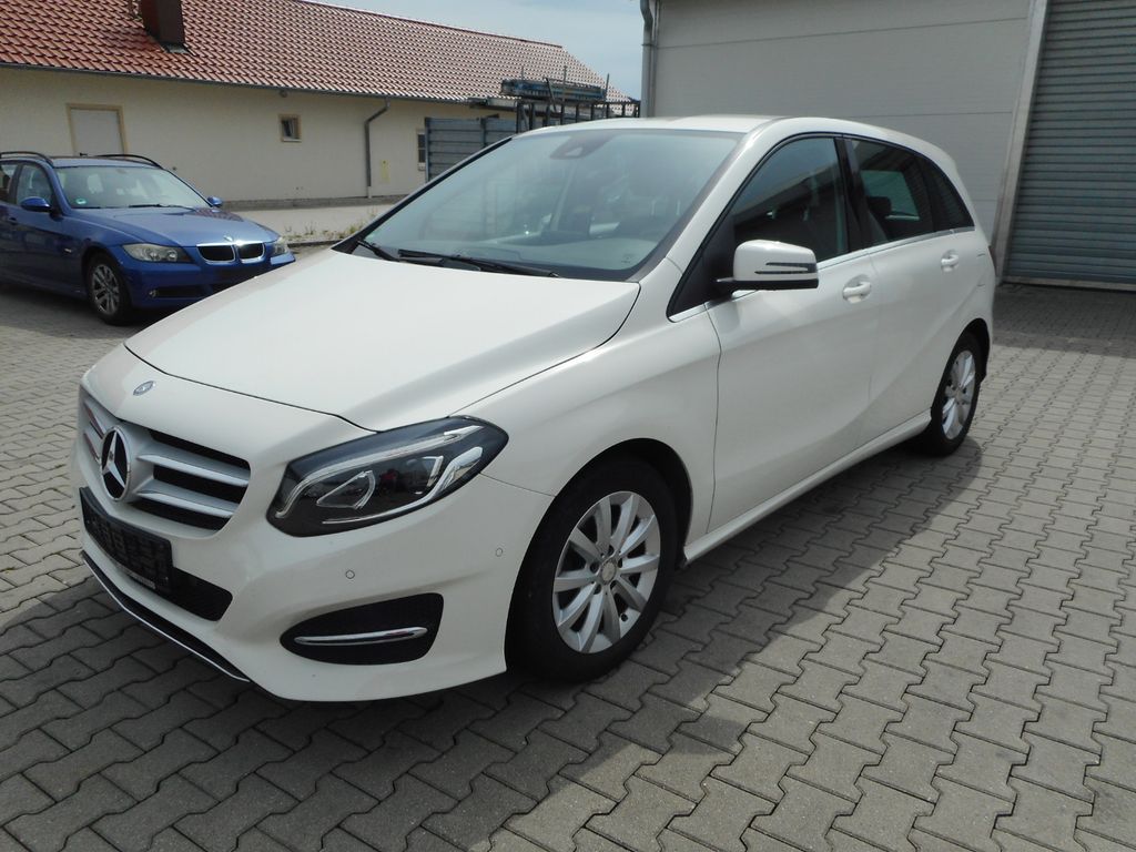 Bild des Angebotes Mercedes-Benz B 180 LED PDC Navi MB-werkstattgepflegt HU 03/28