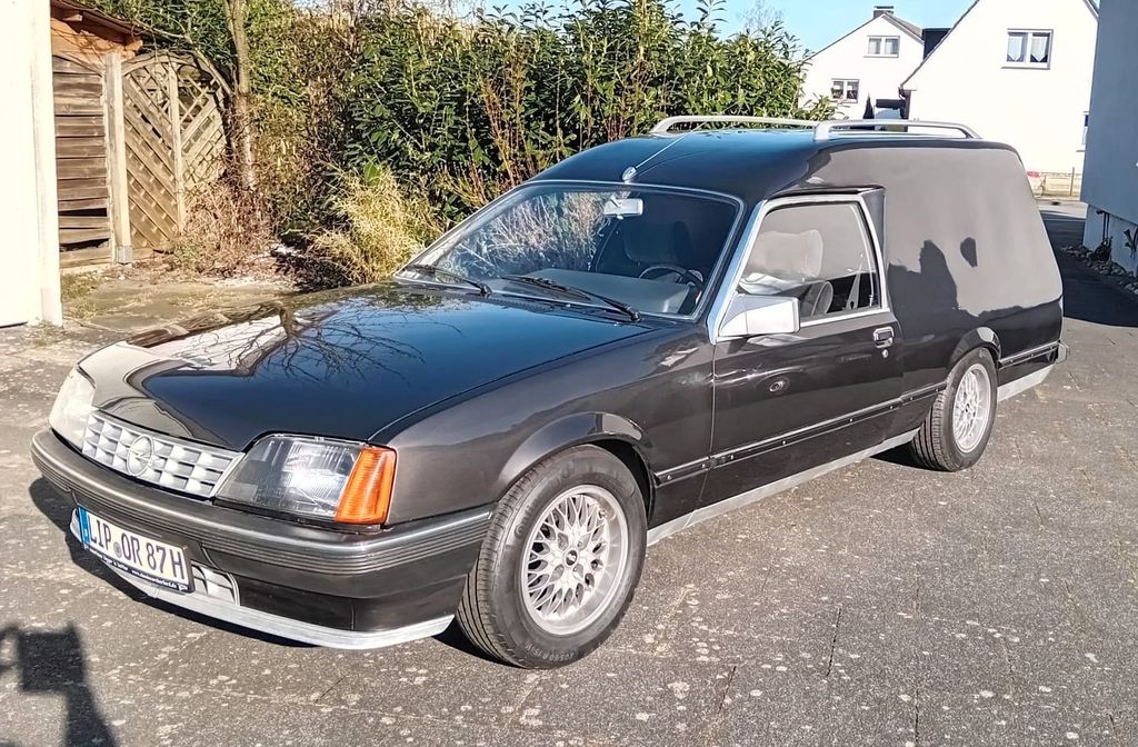Opel Rekord Kombi, Einzelstück, Ex-Bestatter, H-Kennz