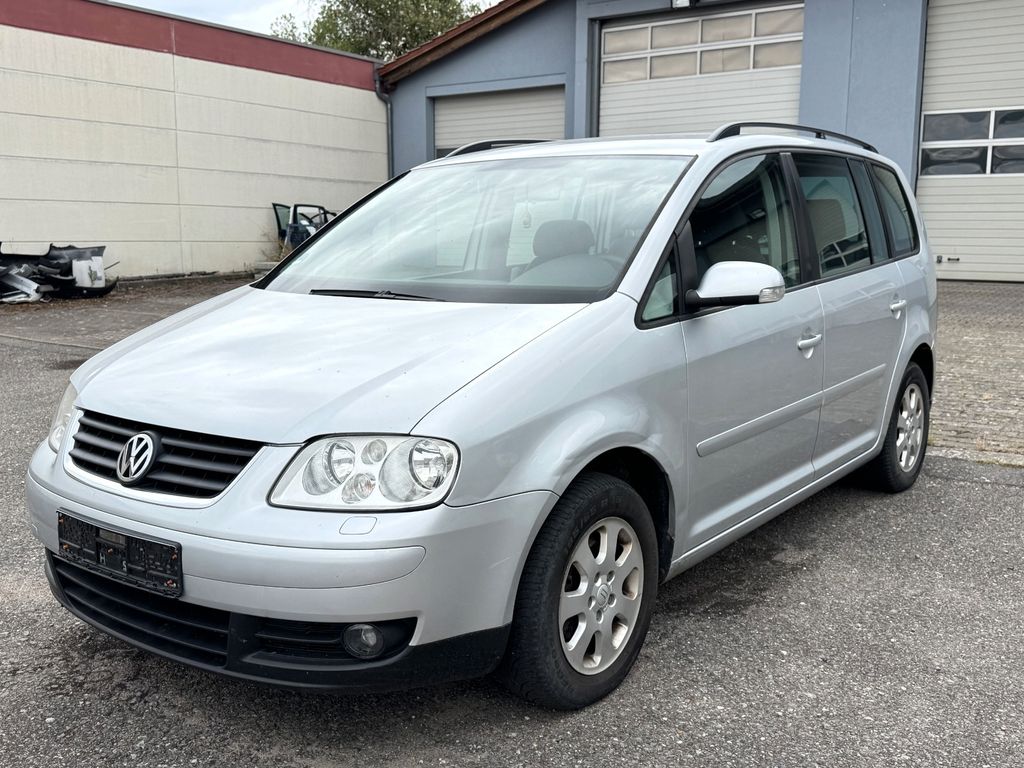 Bild des Angebotes Volkswagen Touran 1.9 TDI 74kW AHK*SHZ*7-Sitzer