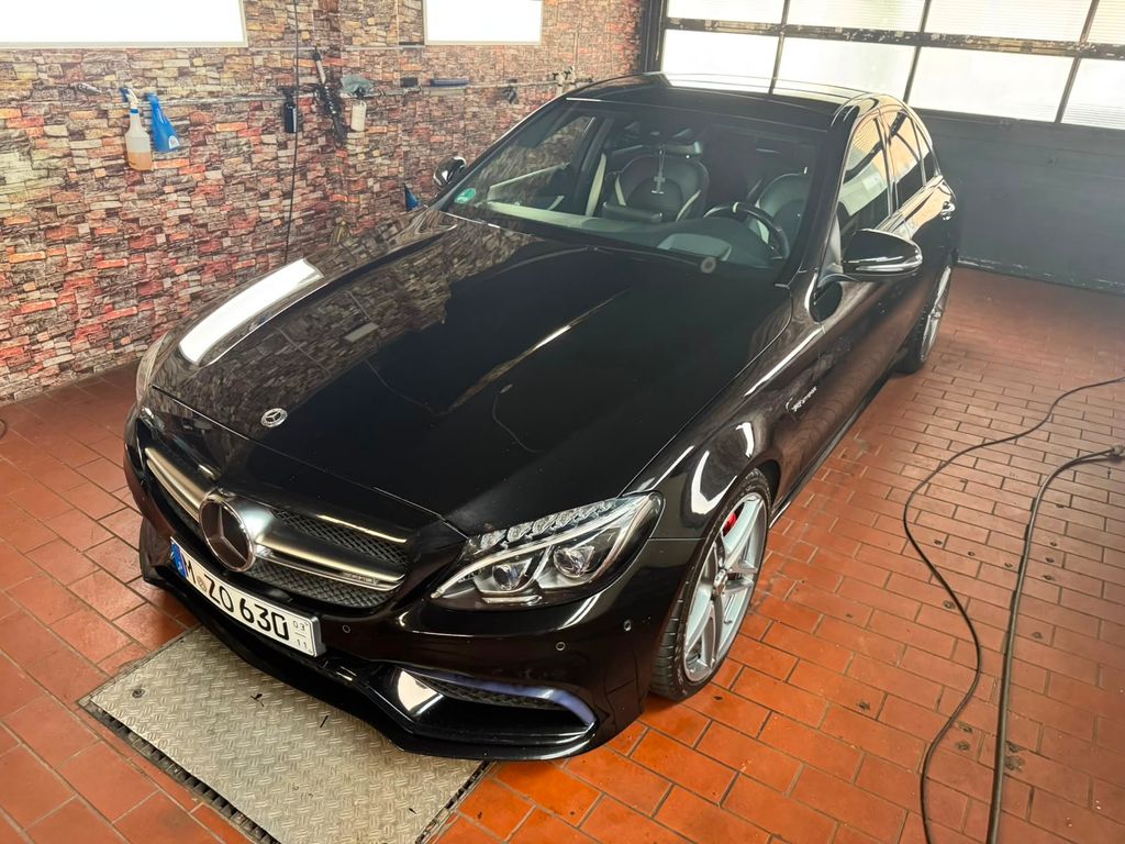 Bild des Angebotes Mercedes-Benz C 63 AMG Mercedes-AMG C 63 S Standard