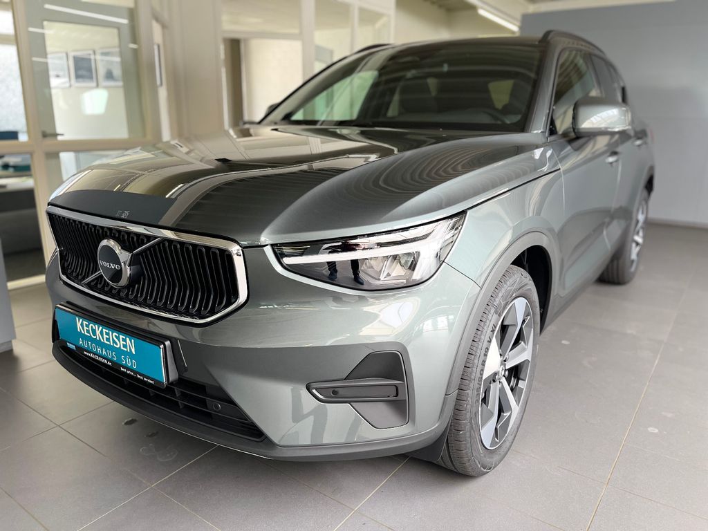 Volvo XC40 B3 Core Winter-Paket/19" Alu MJ27 sofort