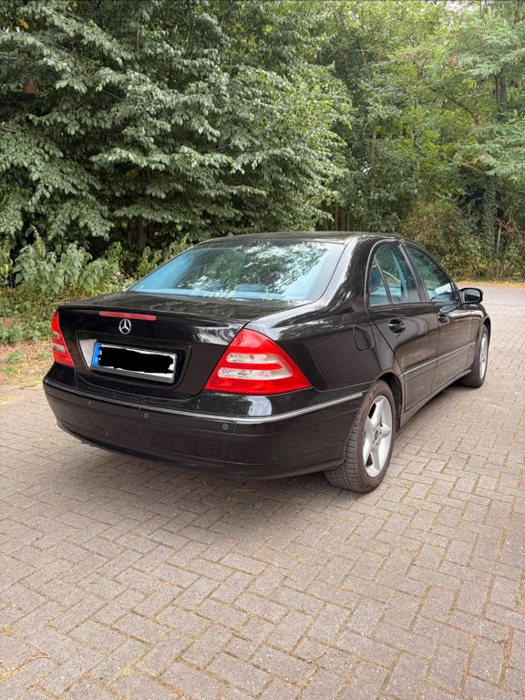 Mercedes-Benz C 200 KOMPRESSOR AVANTGARDE Avantgarde