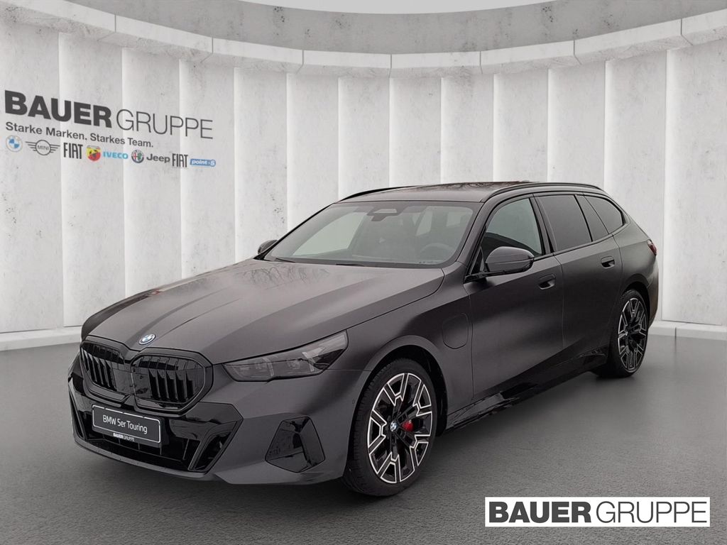 Bild des Angebotes BMW 550 e xDrive Touring M Sport HUD AD AHK UPE 105.