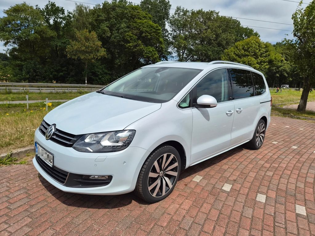 Bild des Angebotes Volkswagen Sharan 2.0 TSI DSG BMT SOUND SOUND