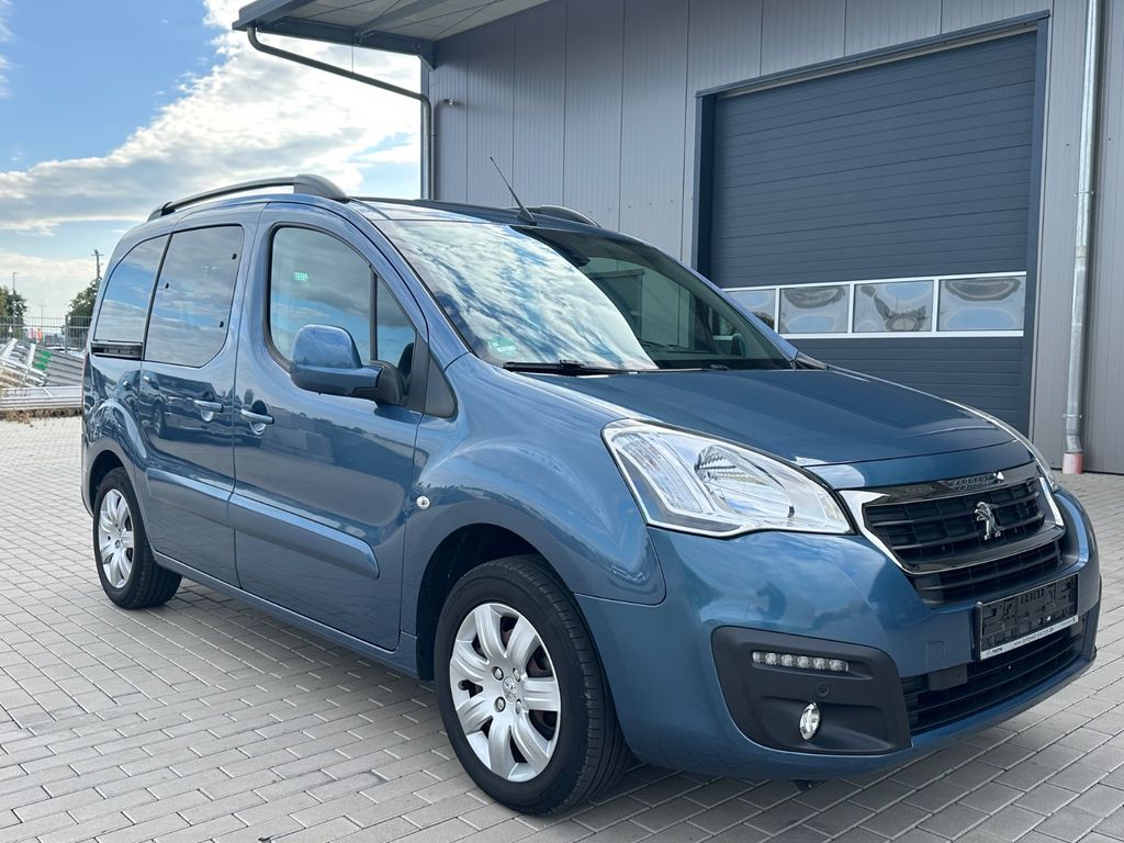 Bild des Angebotes Peugeot Partner Tepee Allure Navi Zahnriemen neu!