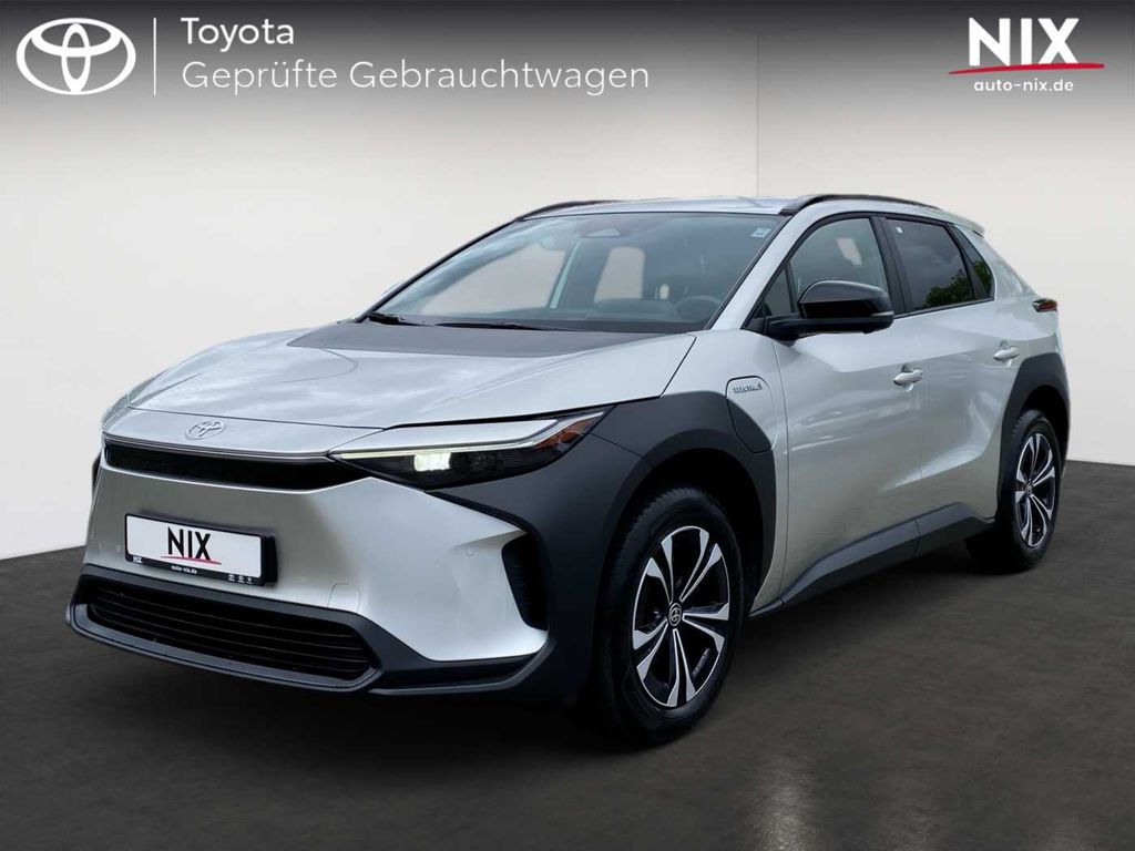 Bild des Angebotes Toyota bZ4X FWD KAMERA SHZ AHK